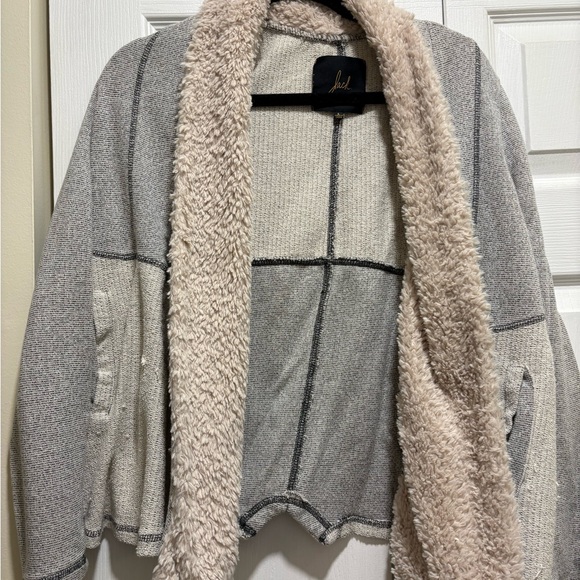 Jack by BB Dakota Textured Cream and Gray Cardigan - Picture 1 of 4